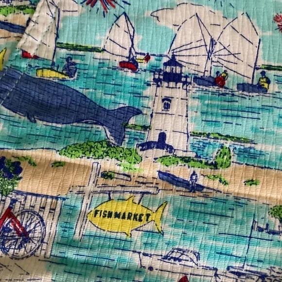 Vineyard Vines Blue and Red Bermuda Shorts Vibrant Floral Design - Picture 5 of 7